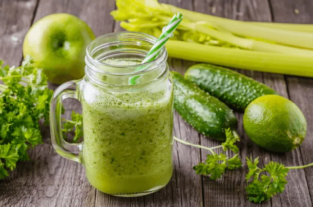 jugo verde detox