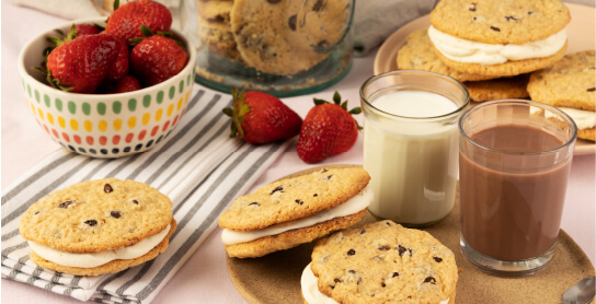 Alfajores rellenos de ganache – chocolate blanco
