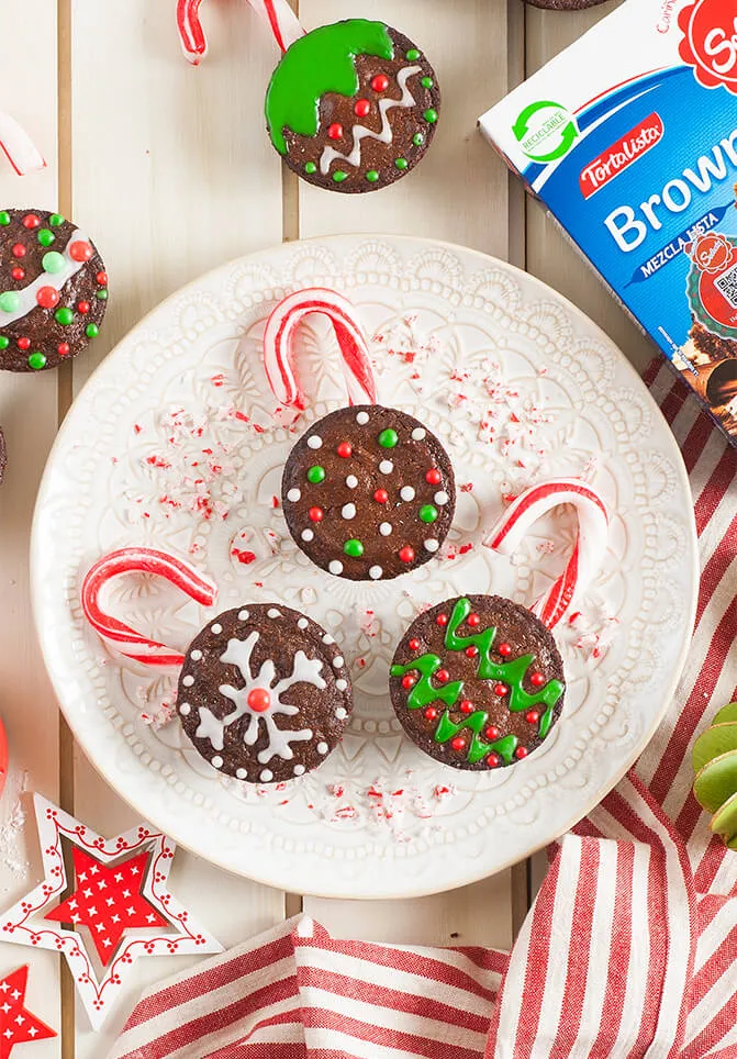 bolitas de brownie navideñas